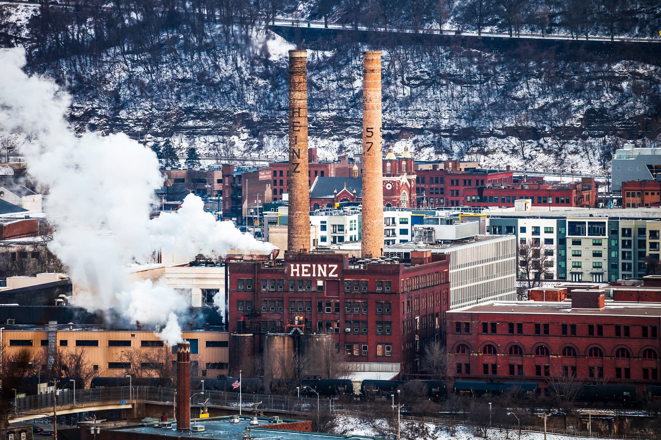 Kraft Heinz shares tumble as investor uncertainty grows
